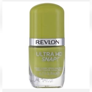 NEW REVLON ULTRA HD SNAP NAIL POLISH